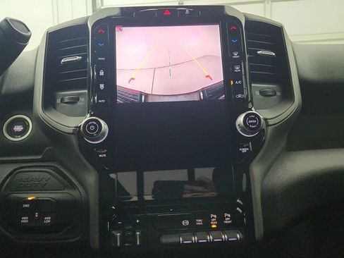 New 2026 RAM 2500 Tradesman AWD/4WD image 24