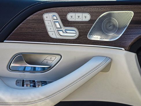 New 2026 Mercedes-Benz GLE 63 AMG S image 12