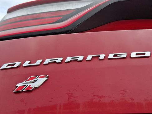 Used 2022 Dodge Durango GT image 31