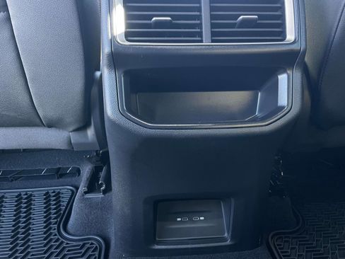 Certified 2026 Volkswagen Atlas Cross Sport SE FWD image 11