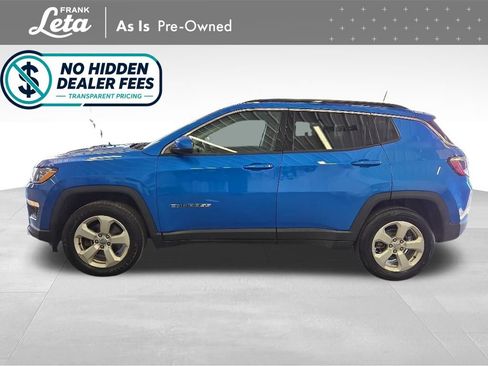 Used 2019 Jeep Compass Latitude w/ Cold Weather Group AWD/4WD image 3
