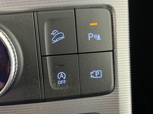 Certified 2025 Hyundai Palisade Calligraphy AWD/4WD image 32