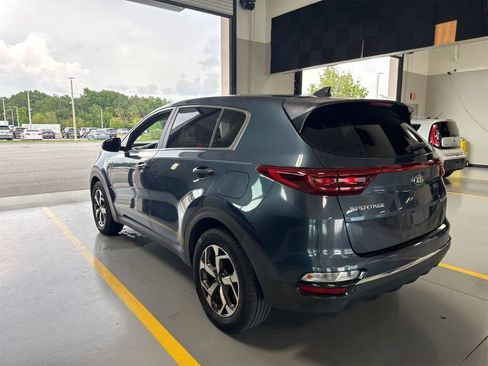 Used 2021 Kia Sportage LX FWD image 5