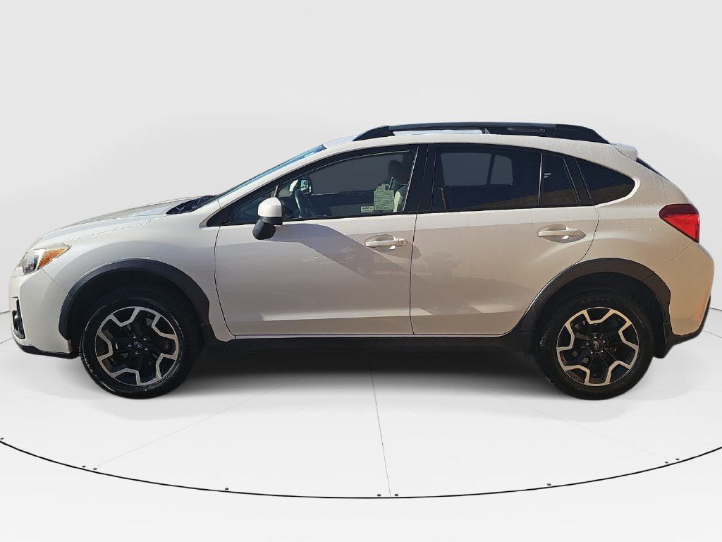 Used 2017 Subaru Crosstrek 2.0i Premium w/ Popular Package #2 AWD/4WD image 6