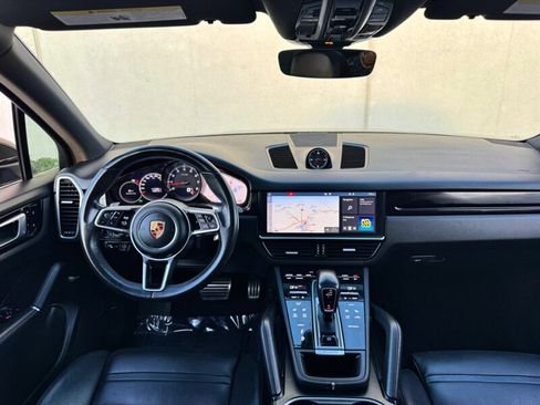 Used 2019 Porsche Cayenne S AWD/4WD image 14