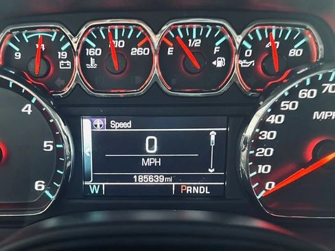 Used 2019 GMC Yukon XL SLE AWD/4WD image 9