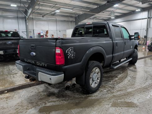 Used 2015 Ford F350 Lariat w/ Chrome Package AWD/4WD image 3