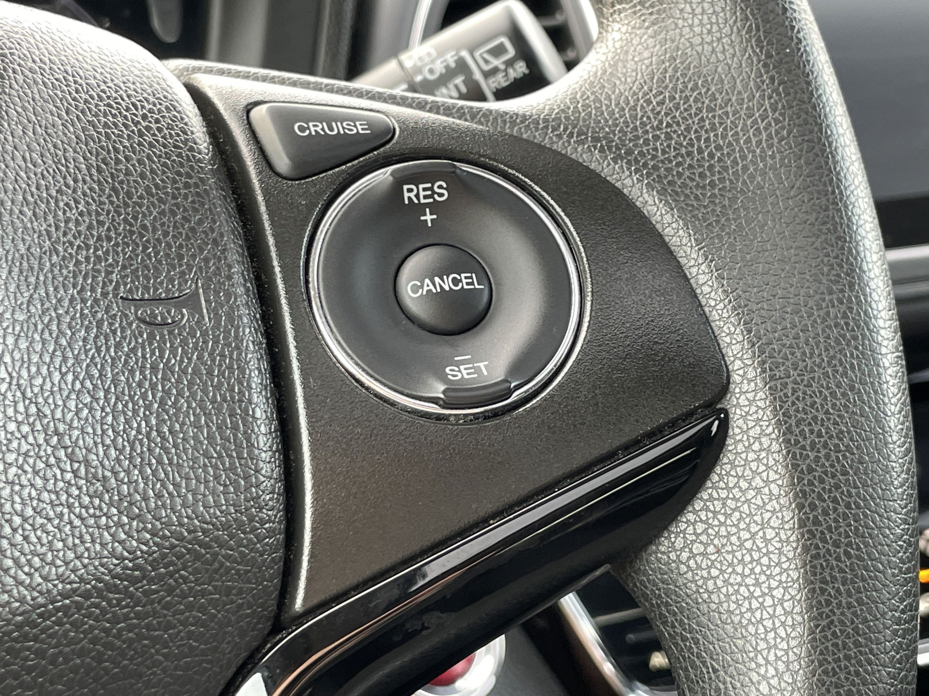 Used 2018 Honda HR-V EX image 15