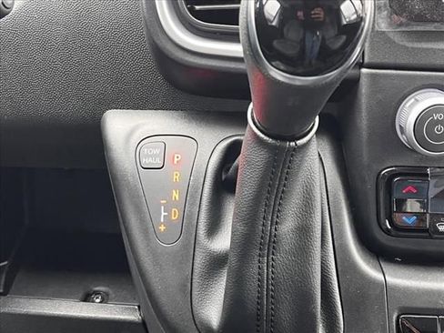 New 2025 RAM ProMaster 3500 w/ Quick Order Package 22G SLT image 17