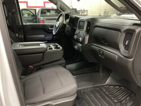 Used 2024 GMC Sierra 2500 Pro w/ Fleet Convenience Package image 27