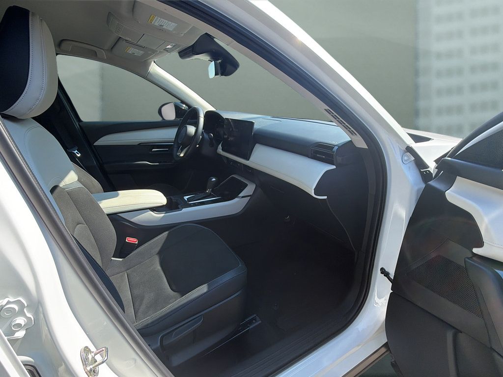 Certified 2026 MAZDA CX-5 Select AWD/4WD image 17