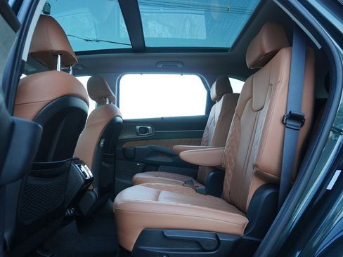 Used 2023 Kia Sorento SX Prestige image 43