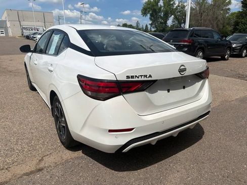Used 2024 Nissan Sentra SV FWD image 7