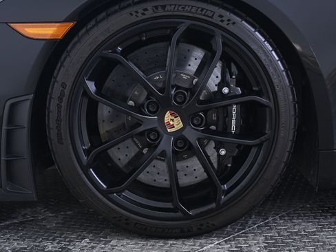 Used 2022 Porsche 718 Boxster Spyder image 14