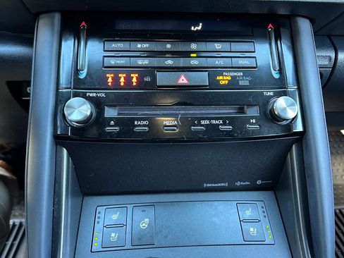 Used 2022 Lexus IS 350 F Sport w/ Memory Package image 18