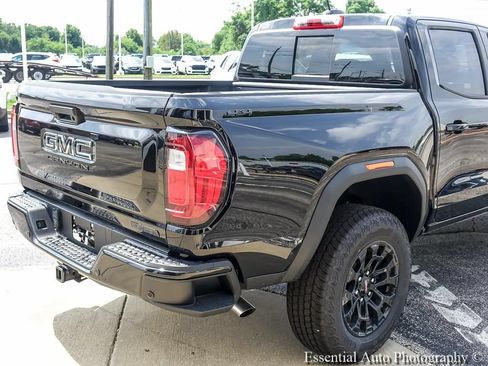 New 2026 GMC Canyon Elevation w/ Convenience Package AWD/4WD image 8