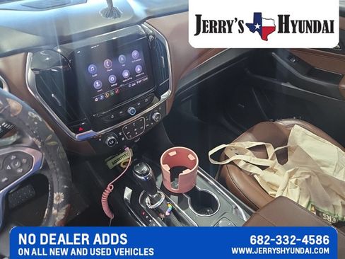 Used 2020 Chevrolet Traverse High Country FWD image 14