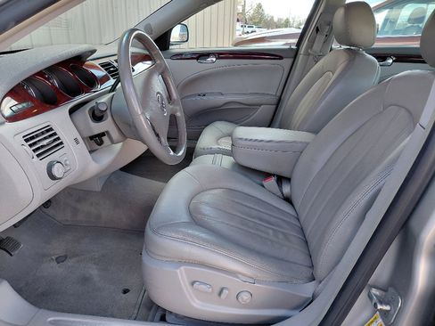 Used 2008 Buick Lucerne CXL w/ Luxury Package image 16