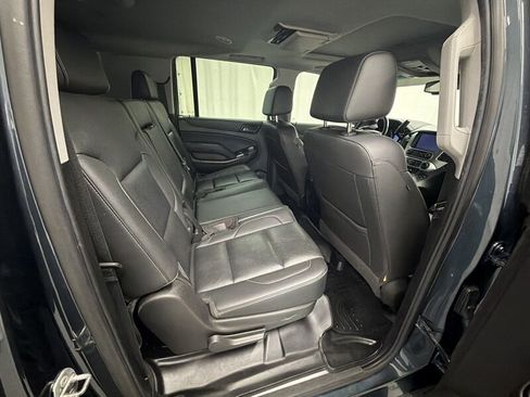 Used 2020 GMC Yukon XL SLT w/ Open Road Package AWD/4WD image 14