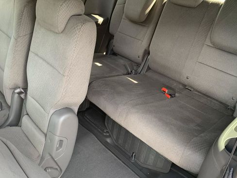 Used 2015 Honda Odyssey EX image 11