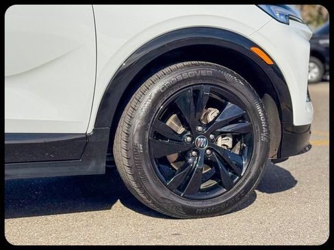 Used 2024 Buick Encore GX Sport Touring FWD image 8