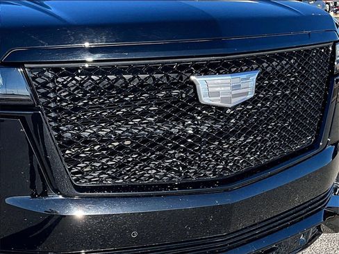 Used 2021 Cadillac Escalade Sport Platinum image 20