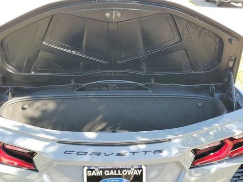 Used 2024 Chevrolet Corvette Stingray Convertible image 11