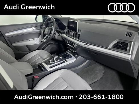 Used 2018 Audi Q5 2.0T Premium AWD/4WD image 12