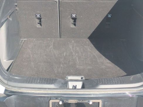 Used 2025 Buick Envista Sport Touring image 23