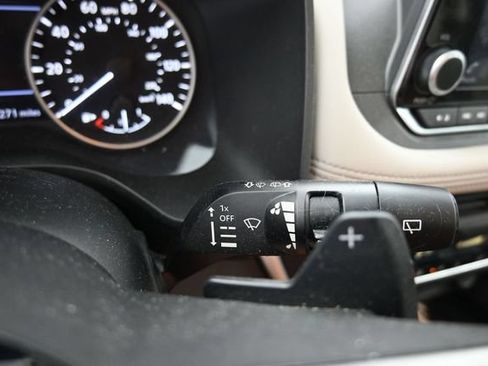 Used 2023 Nissan Rogue SV w/ SV Premium B Package AWD/4WD image 19