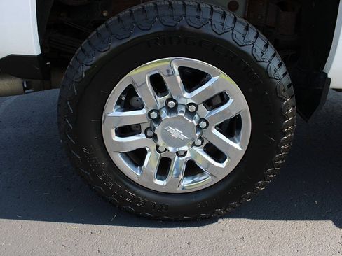 Used 2019 Chevrolet Silverado 3500 High Country w/ Duramax Plus Package AWD/4WD image 20