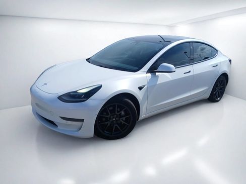 Used 2021 Tesla Model 3 Long Range AWD/4WD image 1