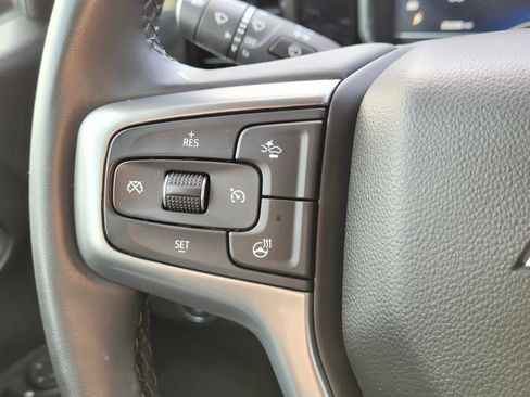 Used 2024 Chevrolet Silverado 1500 LT AWD/4WD image 30