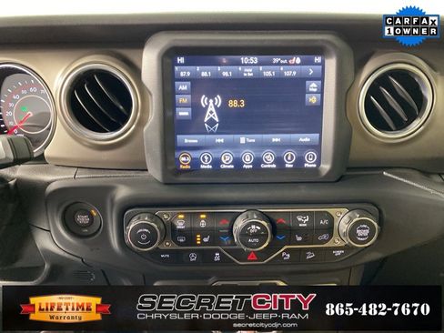 Used 2018 Jeep Wrangler Unlimited Rubicon image 21