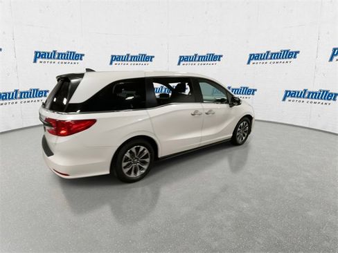 Used 2022 Honda Odyssey EX-L image 11
