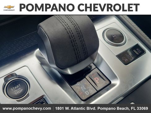 Used 2025 Jaguar F-PACE R-Dynamic S image 31