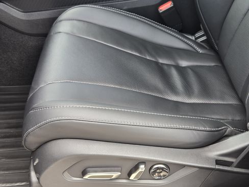 Certified 2024 Acura MDX SH-AWD w/ Technology Package image 15