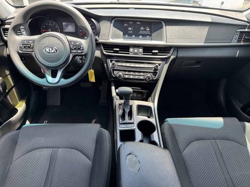 Used 2018 Kia Optima LX w/ 17" Alloy Wheels Package FWD image 18