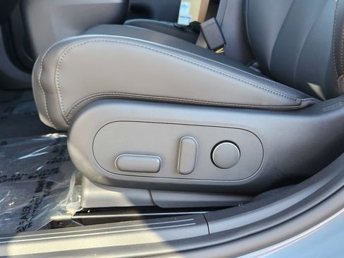 New 2026 Hyundai Ioniq 5 SEL image 24
