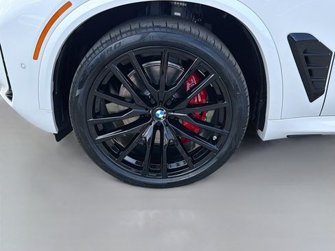 New 2026 BMW X5 xDrive40i w/ M Sport Package AWD/4WD image 40