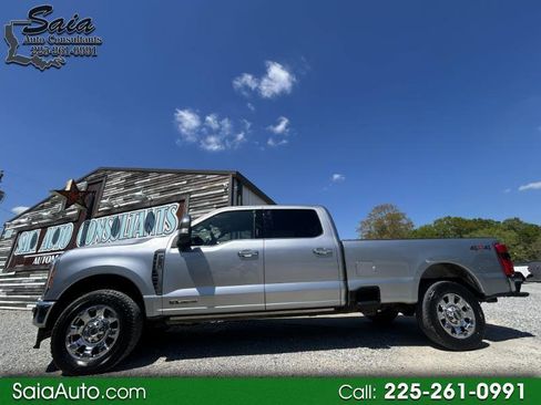 Used 2023 Ford F250 Lariat w/ Chrome Package image 1