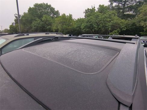 Used 2018 Subaru Outback 2.5i Premium image 14