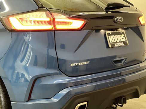 Used 2019 Ford Edge ST w/ Convenience Package AWD/4WD image 27