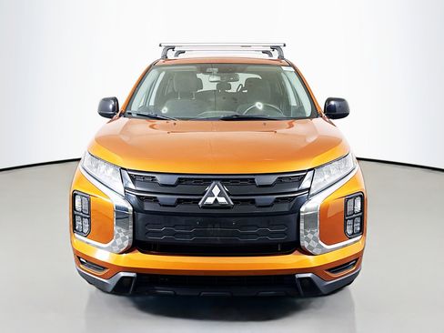 Used 2021 Mitsubishi Outlander Sport LE FWD image 2