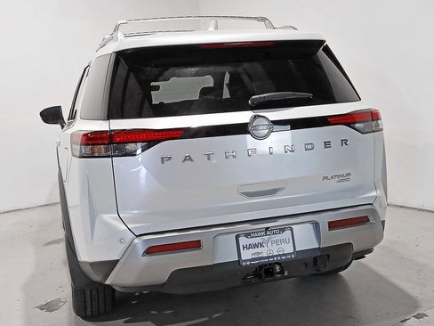New 2025 Nissan Pathfinder Platinum w/ Lighting Package (N92) image 5