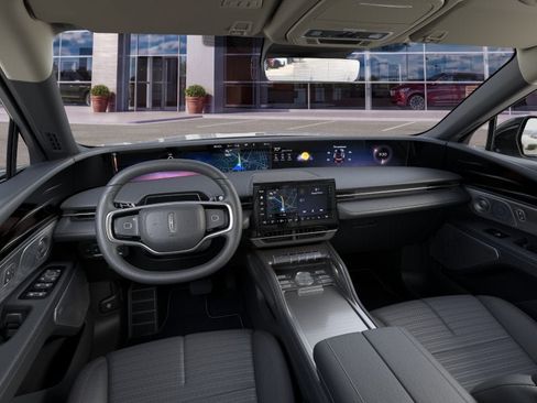 New 2026 Lincoln Nautilus Reserve AWD/4WD image 9
