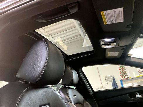 Used 2023 Kia Forte GT-Line w/ GT-Line Premium Package image 22