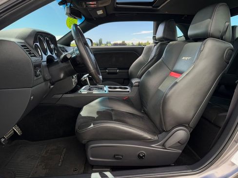 Used 2013 Dodge Challenger SRT8 w/ Harman Kardon Audio Group RWD image 9