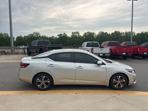 Used 2023 Nissan Sentra SV w/ All-Weather Package FWD image 6