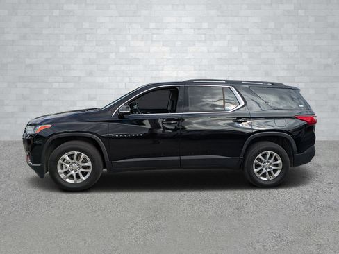 Used 2020 Chevrolet Traverse LT image 8